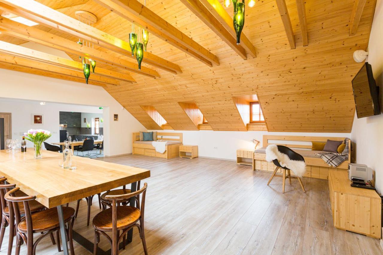 Vinny Apartman Rakovník 外观 照片